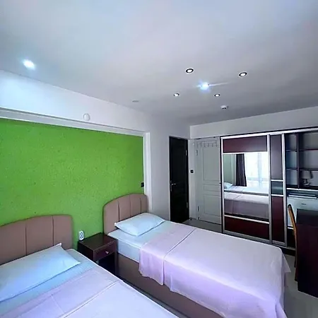 Hotel Dardanos 4*