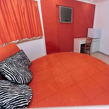 Dardanos Hotel