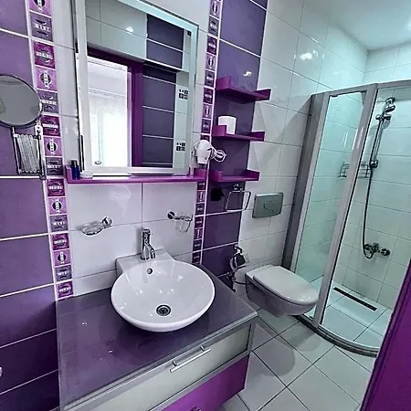Dardanos Hotel 4*