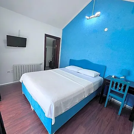 فندق Dardanos 4*
